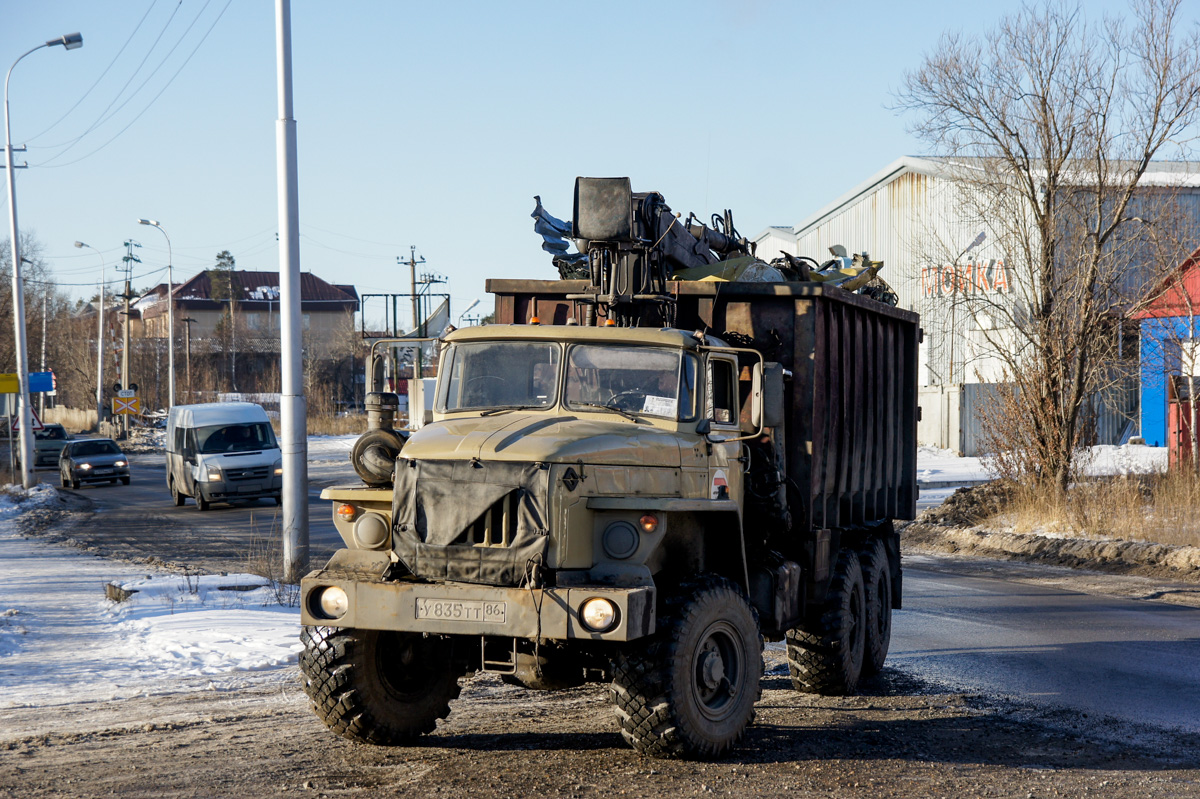 Ханты-Мансийский автоном.округ, № У 835 ТТ 86 — Урал-4320-30