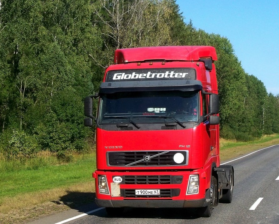 Смоленская область, № Т 900 МЕ 67 — Volvo ('2002) FH-Series