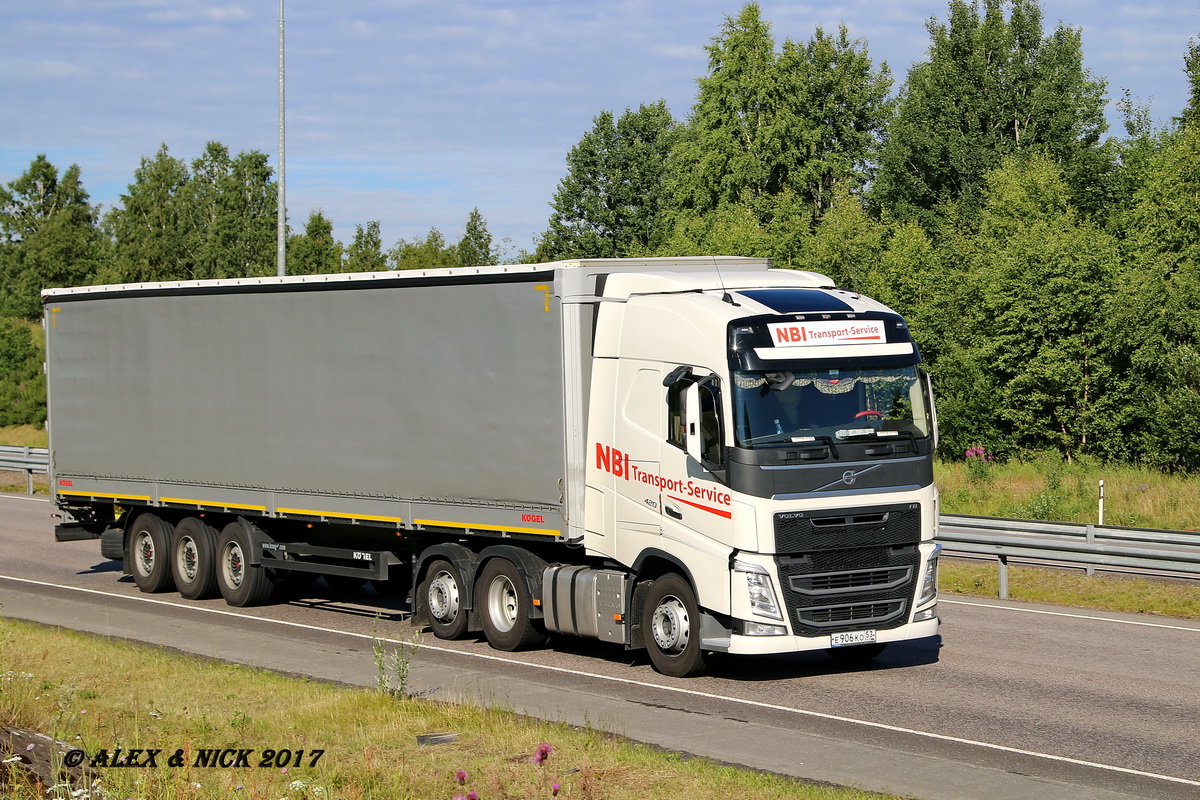 Новгородская область, № Е 906 КО 53 — Volvo ('2012) FH.420