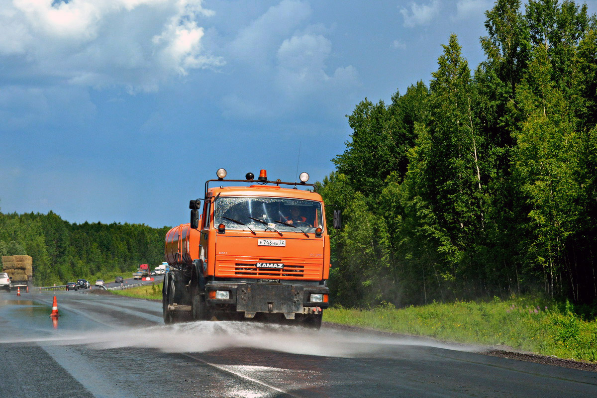 Тюменская область, № Н 743 НЕ 72 — КамАЗ-65115 (общая модель)