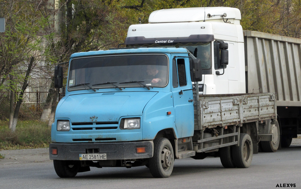 Днепропетровская область, № АЕ 2581 НЕ — ЗИЛ-5301АО "Бычок"