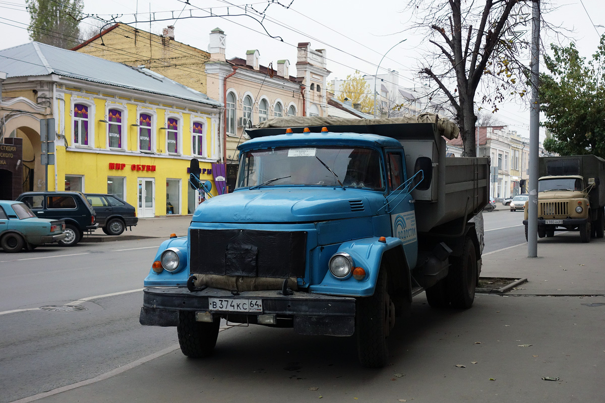 Саратовская область, № В 374 КС 64 — ЗИЛ-495710