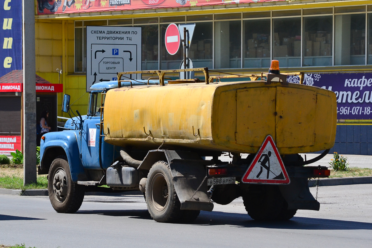 Волгоградская область, № 1067 — ЗИЛ-431412