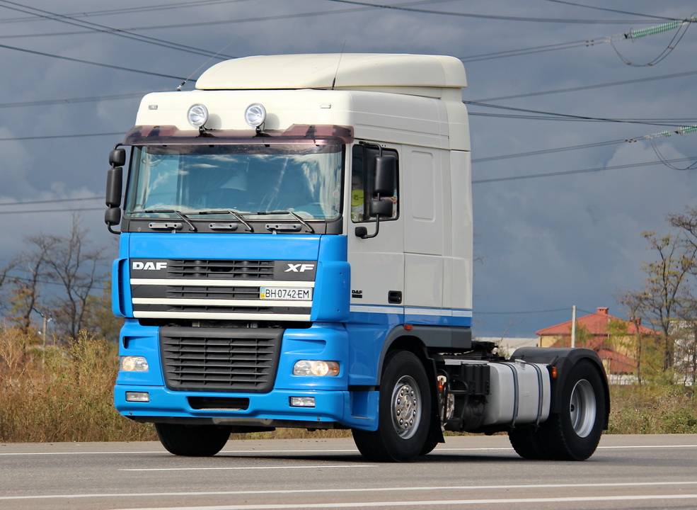 Одесская область, № ВН 0742 ЕМ — DAF XF95 FT