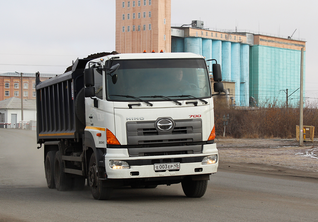 Курганская область, № Е 003 ЕР 45 — Hino 700