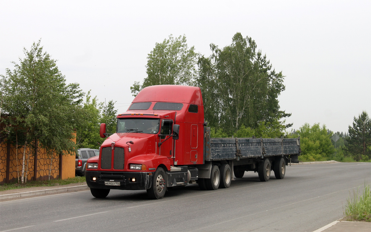 Новосибирская область, № М 690 ЕР 154 — Kenworth T600