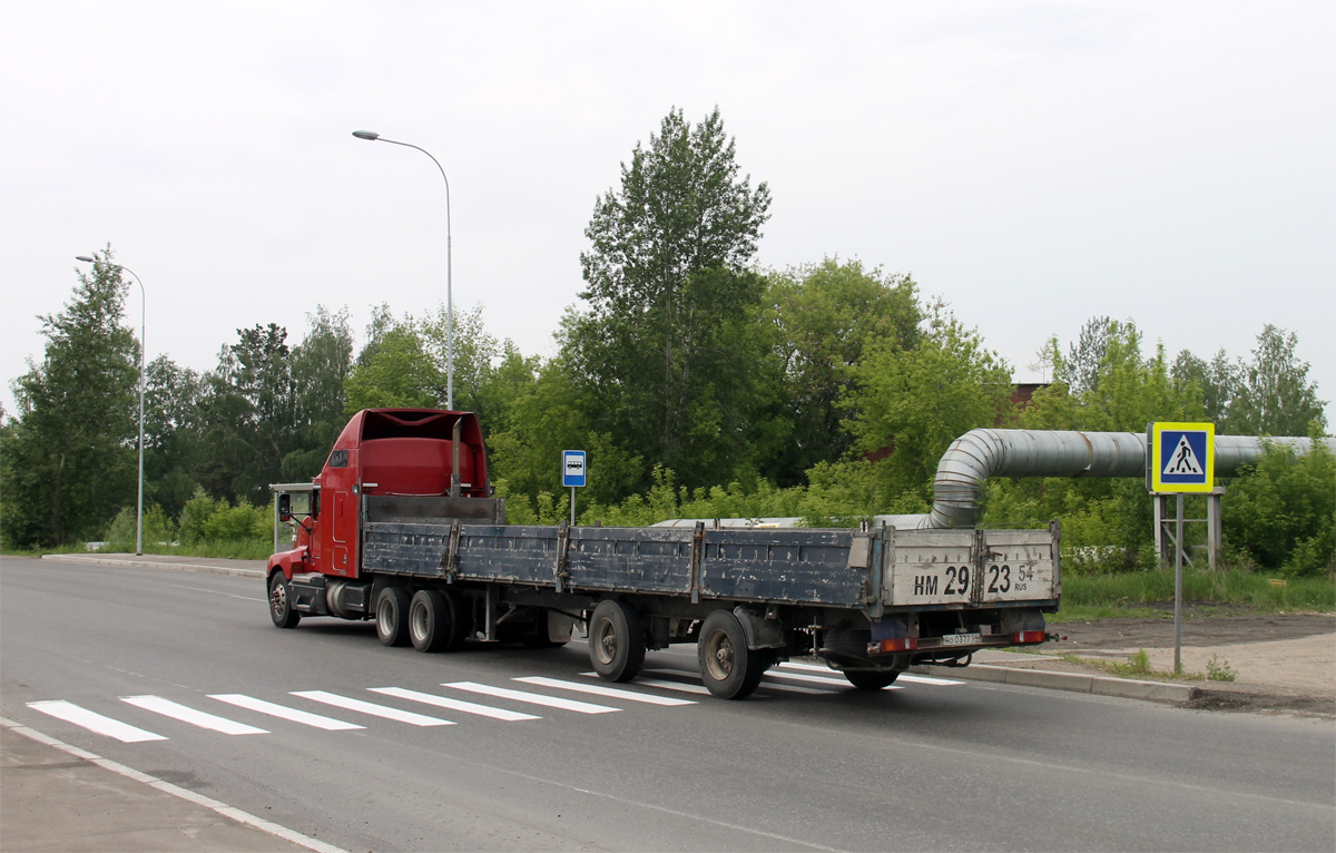 Новосибирская область, № М 690 ЕР 154 — Kenworth T600