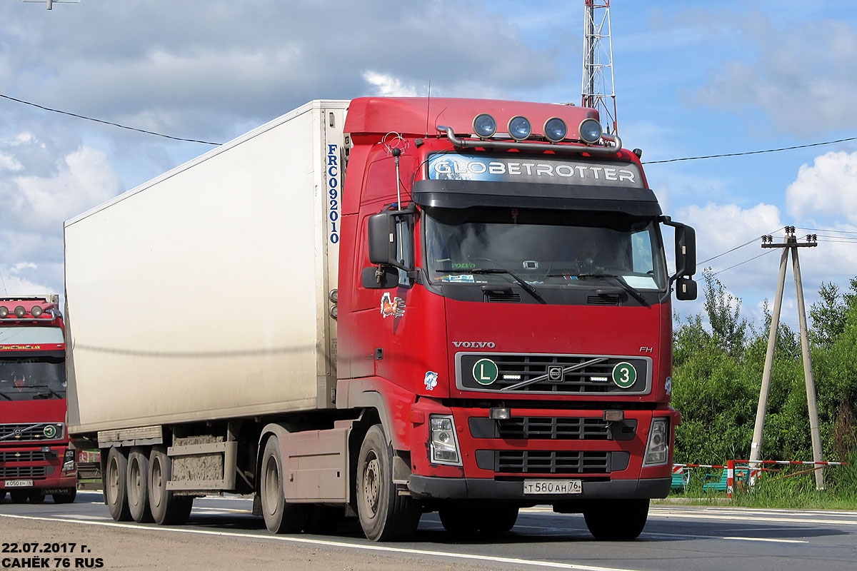 Ярославская область, № Т 580 АН 76 — Volvo ('2002) FH12.440