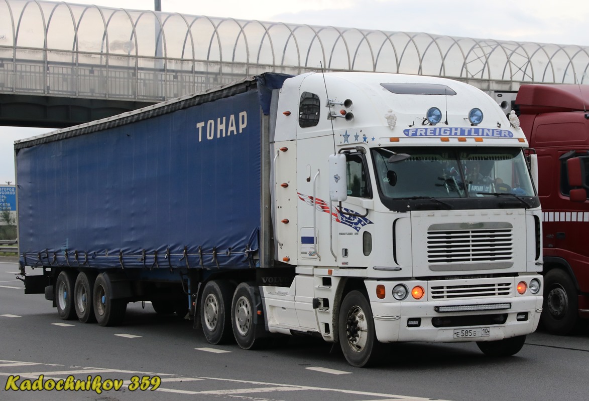 Карелия, № Е 585 ВТ 10 — Freightliner Argosy