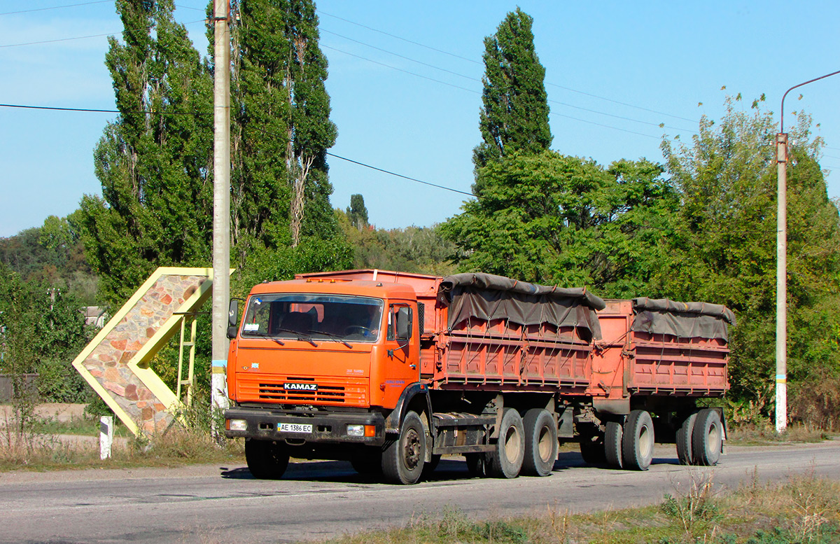 Днепропетровская область, № АЕ 1386 ЕС — КамАЗ-65115 [651150]