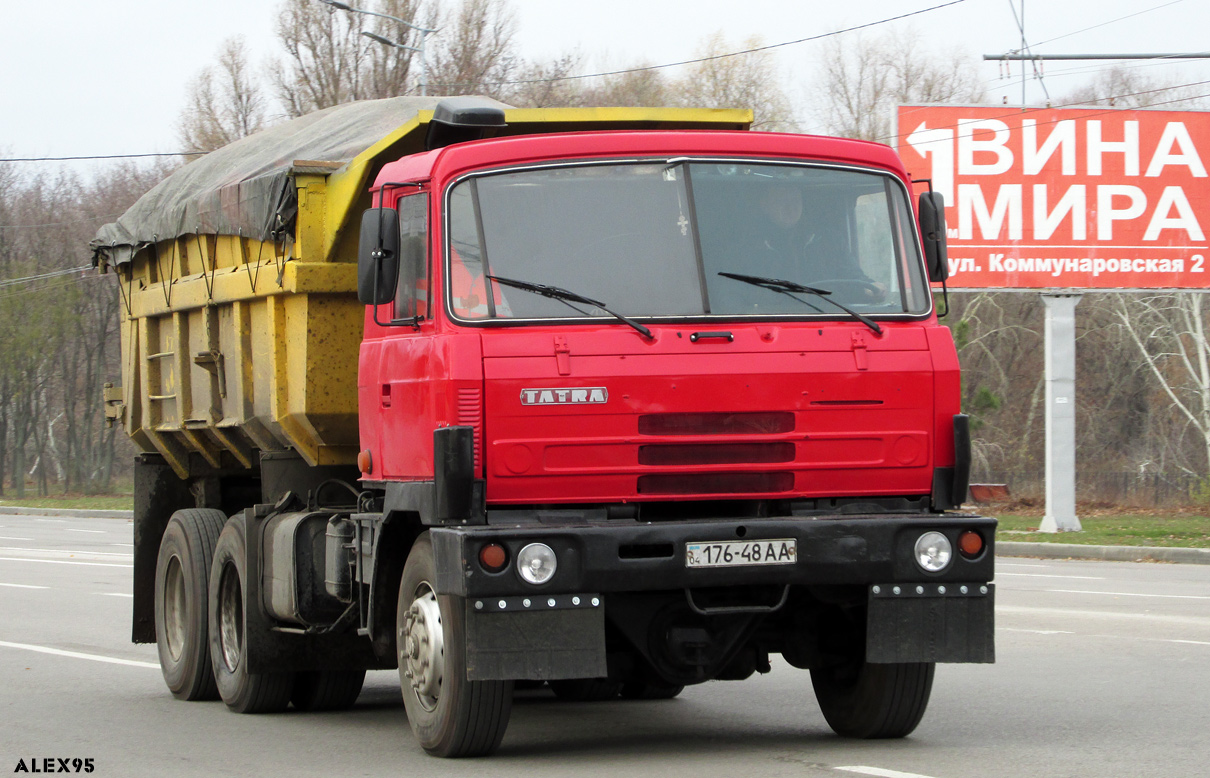 Днепропетровская область, № 176-48 АА — Tatra 815 S1