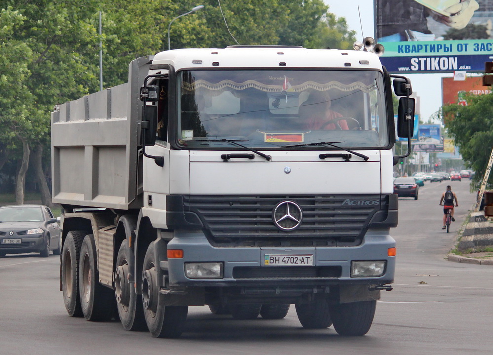 Одесская область, № ВН 4702 АТ — Mercedes-Benz Actros ('1997) 3240