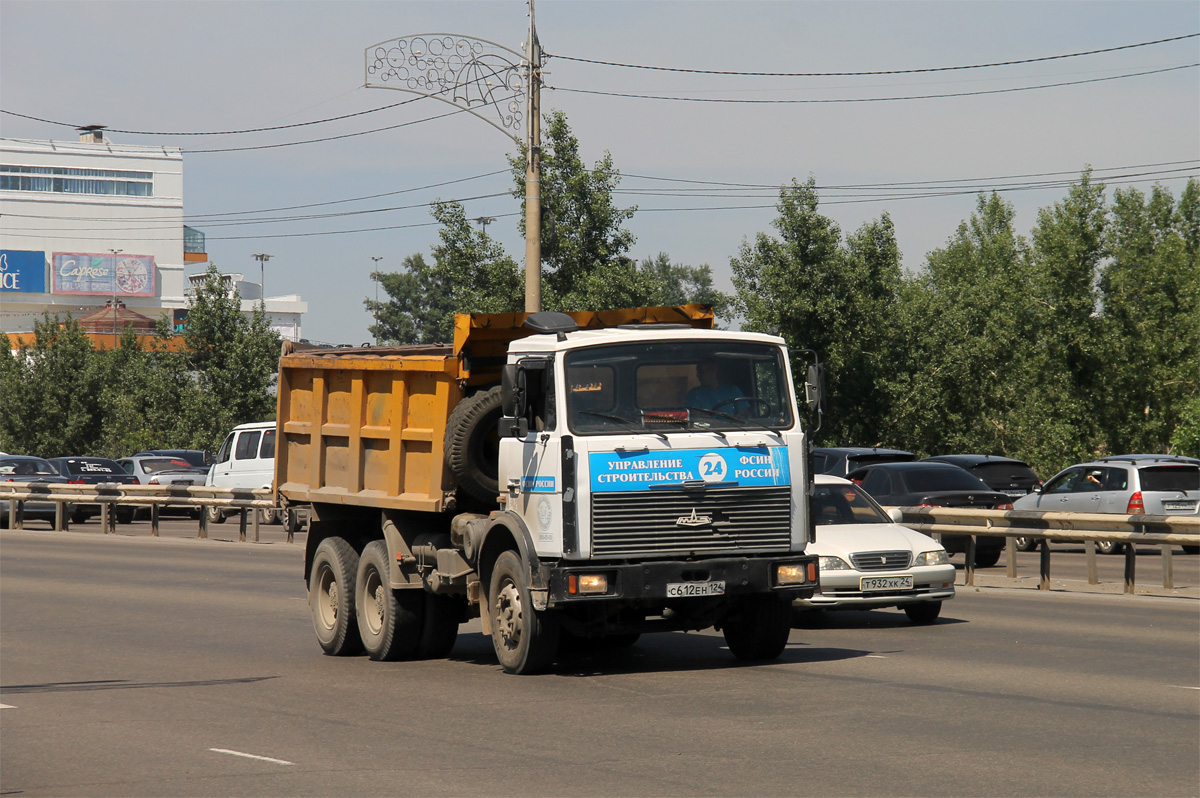 Красноярский край, № С 612 ЕН 124 — МАЗ-5516A5