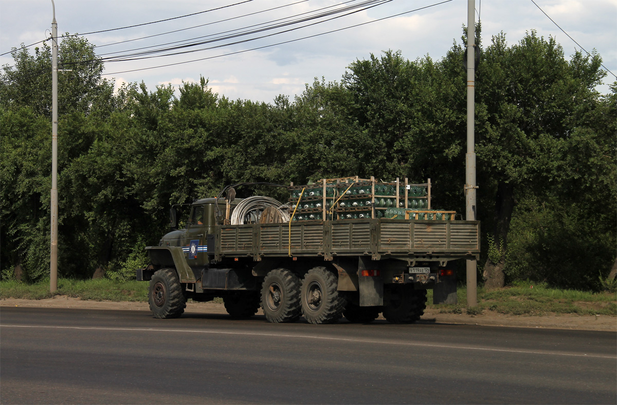 Красноярский край, № У 119 АЕ 124 — Урал-4320-40