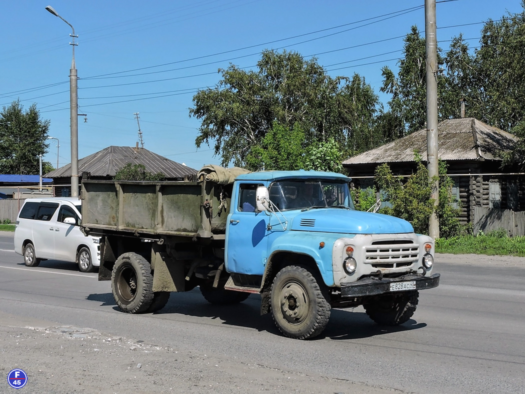 Курганская область, № Е 828 АС 45 — ЗИЛ-495710