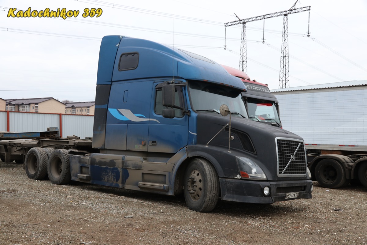 Московская область, № В 874 ХВ 190 — Volvo VNL670