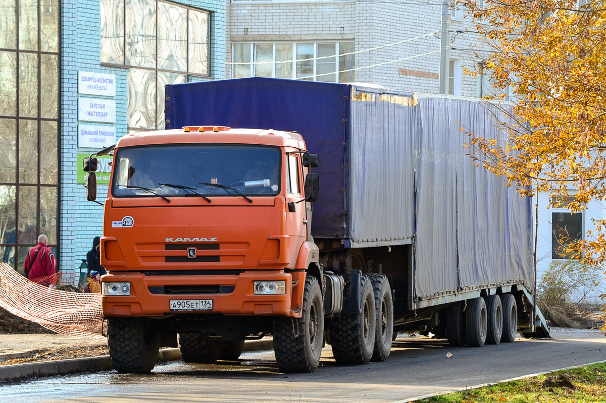 Волгоградская область, № А 905 ЕТ 134 — КамАЗ-44108-24 [441083]