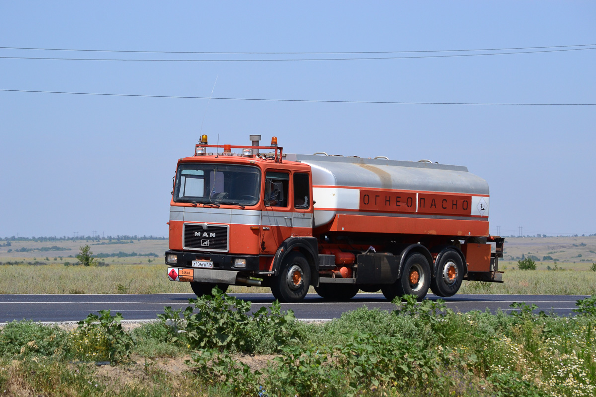 Волгоградская область, № А 104 УН 134 — MAN F8 (общая модель)