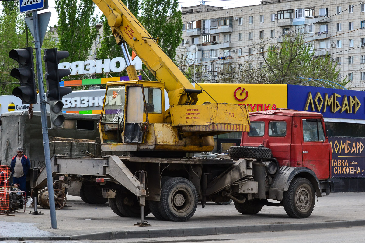 Волгоградская область, № А 322 АА 34 — МАЗ-5337 [533700]