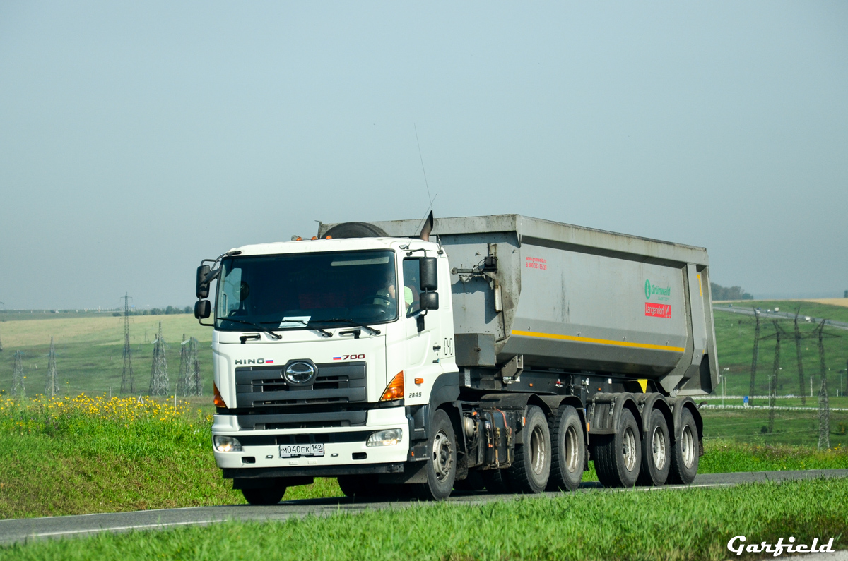 Кемеровская область, № М 040 ЕК 142 — Hino 700