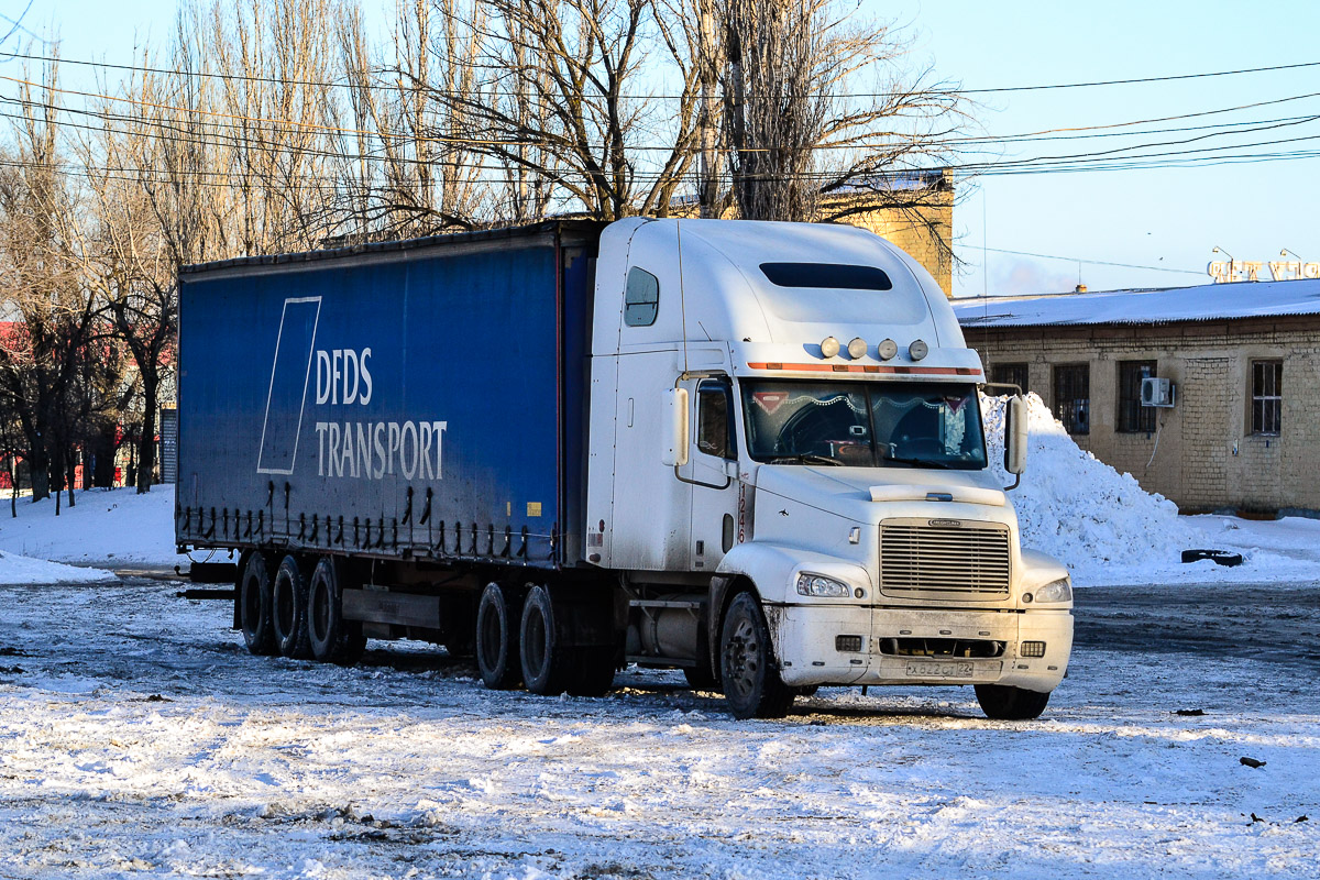 Алтайский край, № Х 822 СТ 22 — Freightliner Century Class