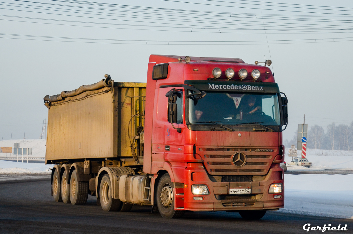 Кемеровская область, № Х 444 АТ 142 — Mercedes-Benz Actros ('2003) 1841