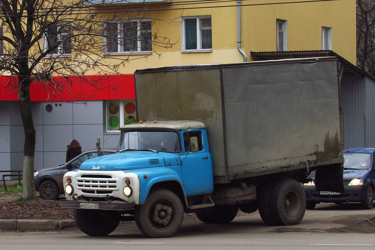 Ивановская область, № М 820 ЕР 37 — ЗИЛ-431810