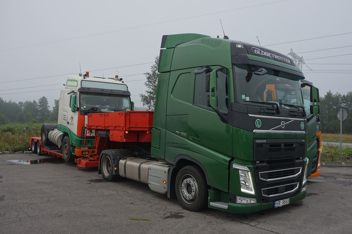 Латвия, № KR-9669 — Volvo ('2012) FH.460