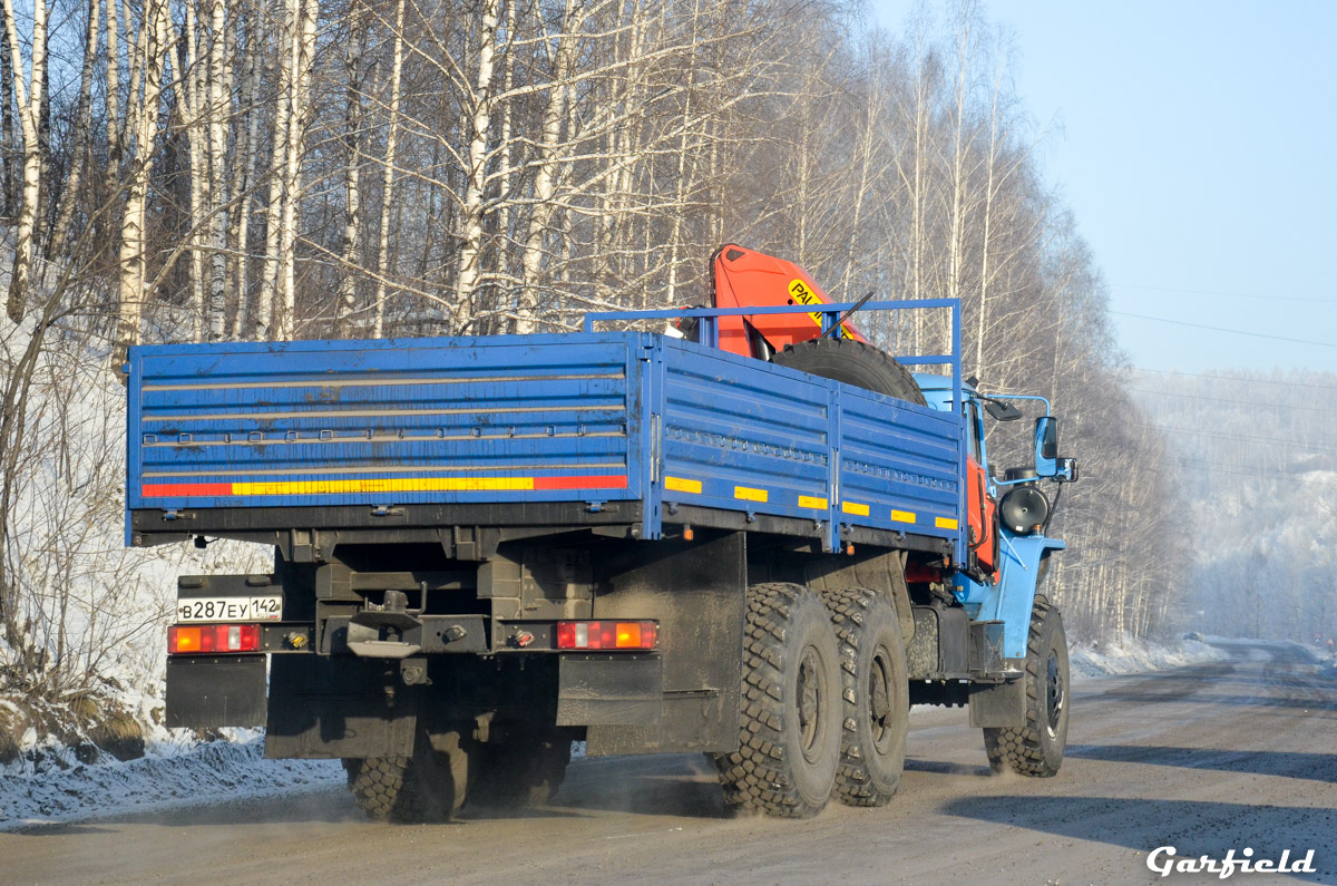 Кемеровская область, № В 287 ЕУ 142 — Урал-4320-60