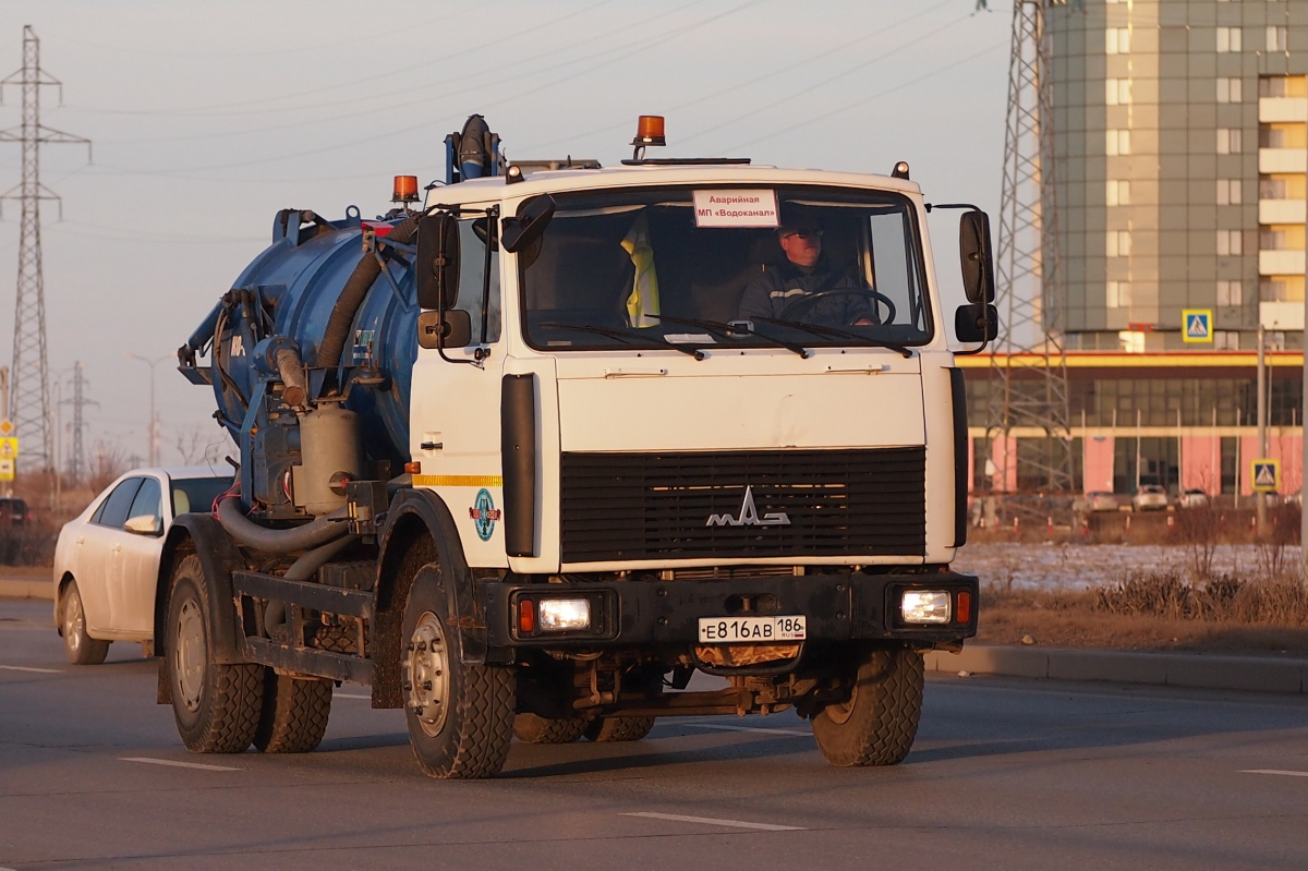 Ханты-Мансийский автоном.округ, № Е 816 АВ 186 — МАЗ-5337A2