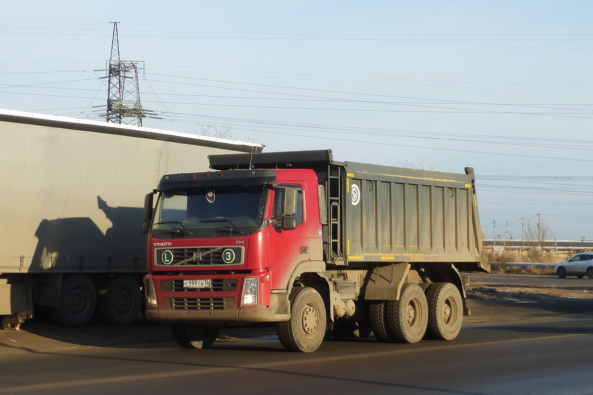 Волгоградская область, № С 999 ТА 36 — Volvo ('2002) FM12.400