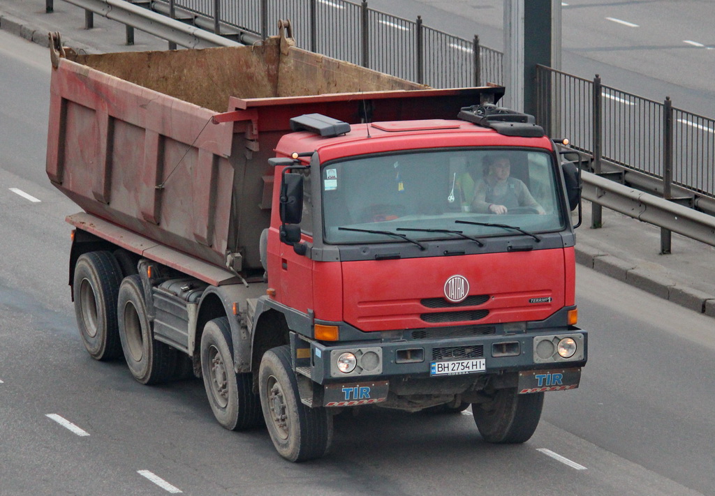 Одесская область, № ВН 2754 НІ — Tatra 815 TerrNo1-290R84