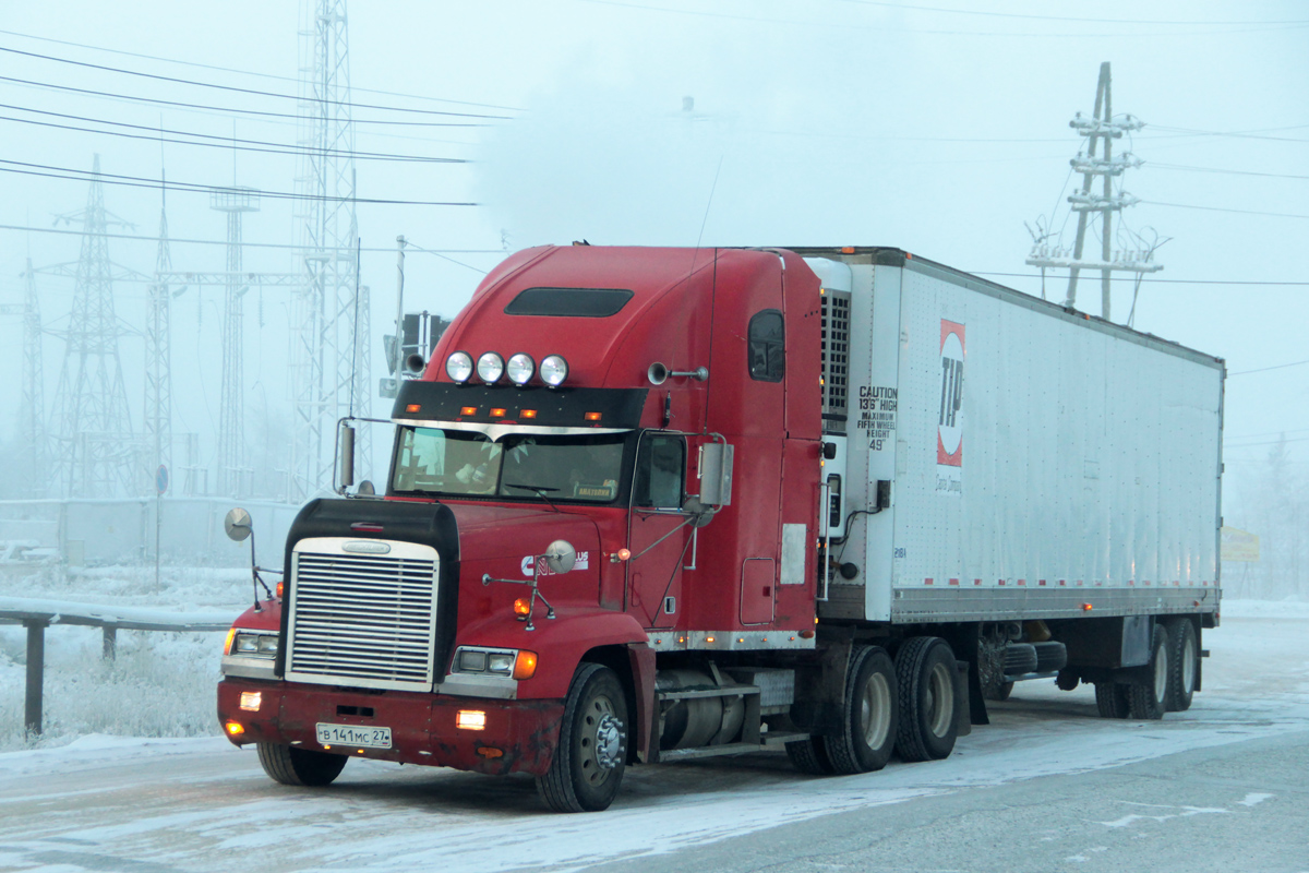 Хабаровский край, № В 141 МС 27 — Freightliner FLD 120