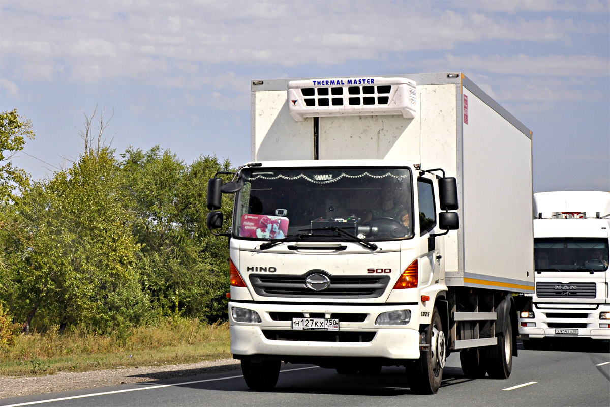 Московская область, № Н 127 КХ 750 — Hino 500