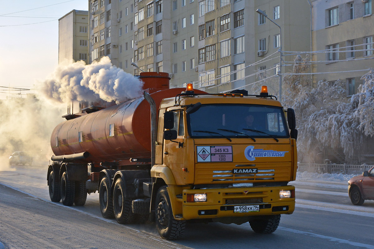 Саха (Якутия), № Р 958 КК 14 — КамАЗ-6460-63