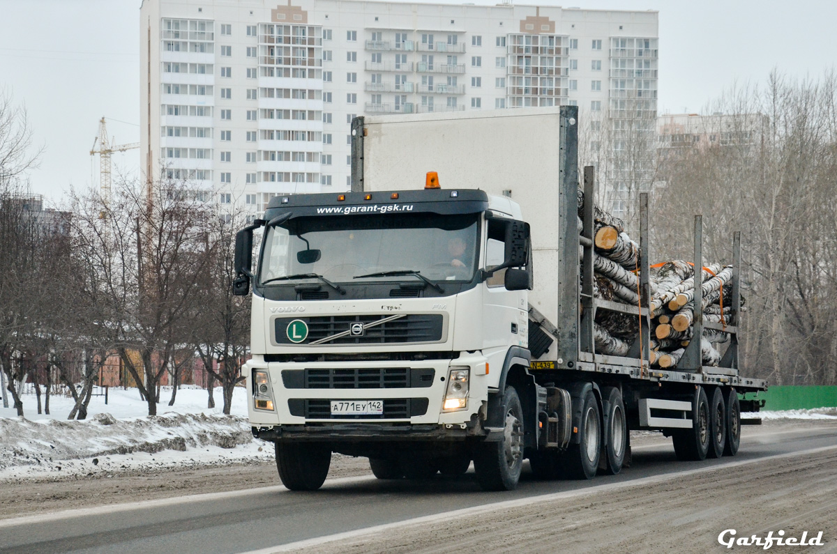 Кемеровская область, № А 771 ЕУ 142 — Volvo ('2002) FM12.440