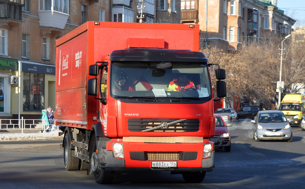 Новосибирская область, № В 883 ЕХ 154 — Volvo ('2006) FE