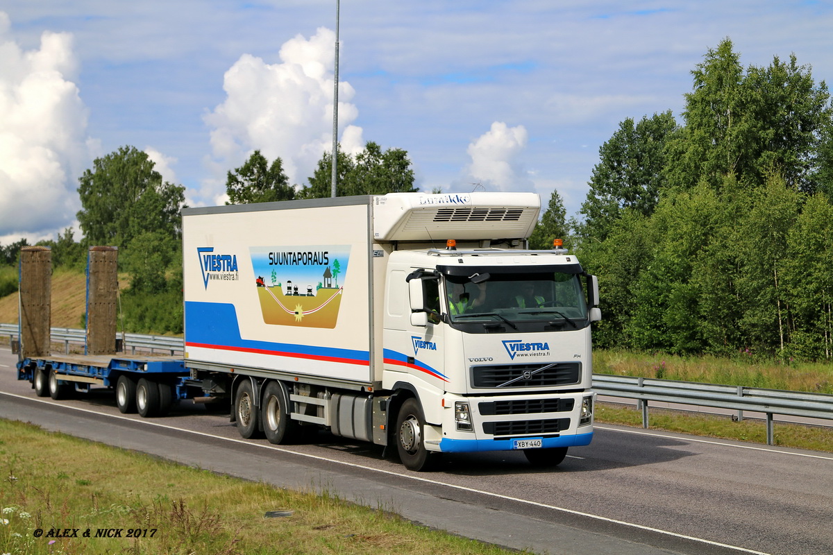 Финляндия, № XBY-440 — Volvo ('2002) FH-Series