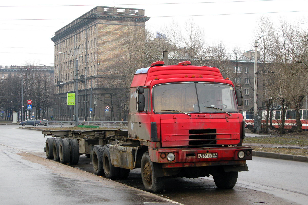 Новгородская область, № А 136 КТ 53 — Tatra 815 S1