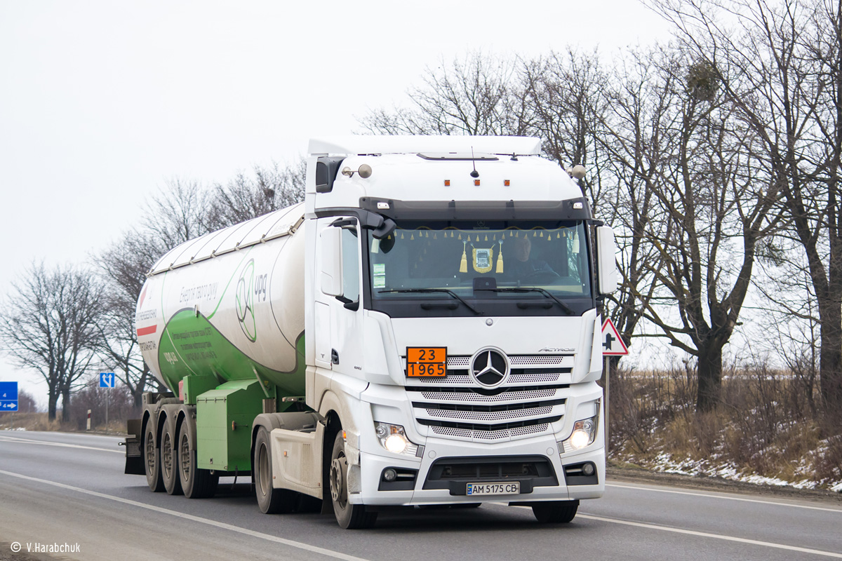 Житомирская область, № АМ 5175 СВ — Mercedes-Benz Actros ('2011) 1845