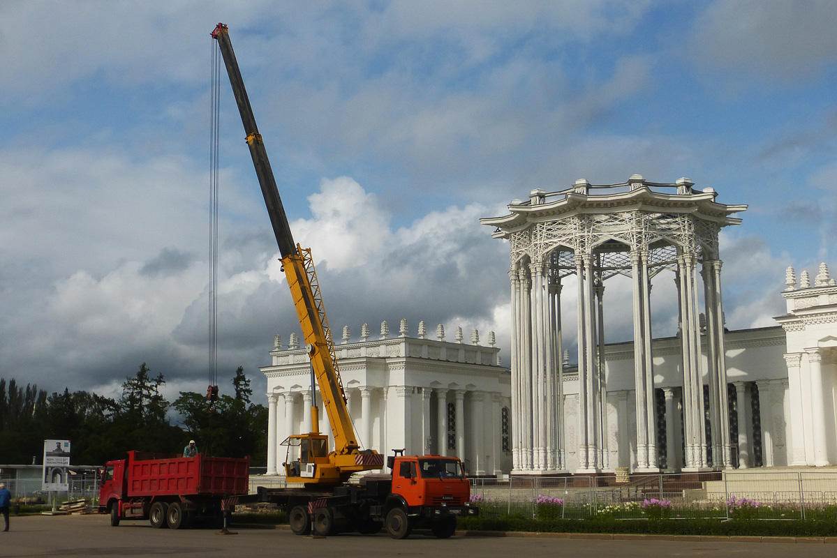 Москва, № Р 811 ВЕ 199 — КамАЗ-53215-15 [53215R]