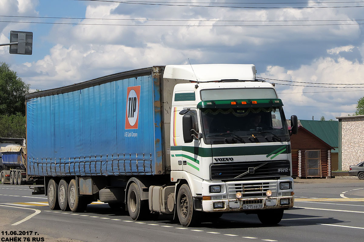 Костромская область, № О 215 ВВ 44 — Volvo ('1993) FH12.420