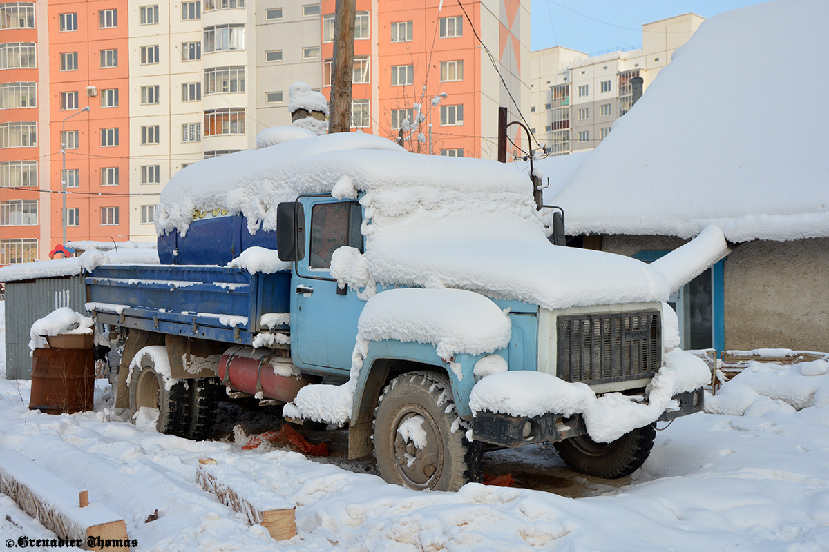 Саха (Якутия), № М 788 КВ 14 — ГАЗ-3307