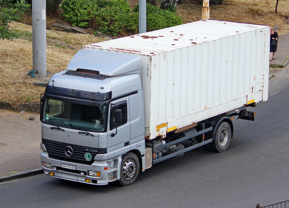 Одесская область, № ВН 1714 ВО — Mercedes-Benz Actros ('1997) 1831