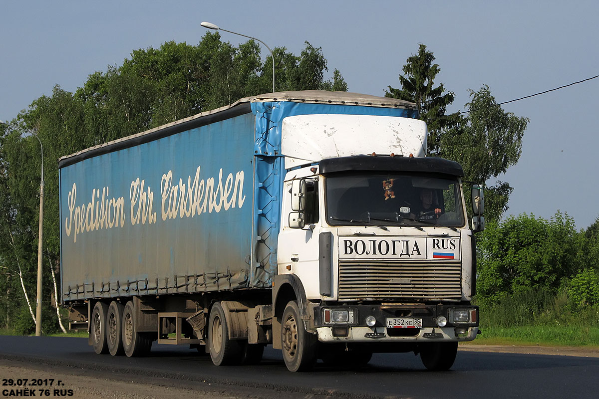 Вологодская область, № Е 352 КЕ 35 — МАЗ-54324