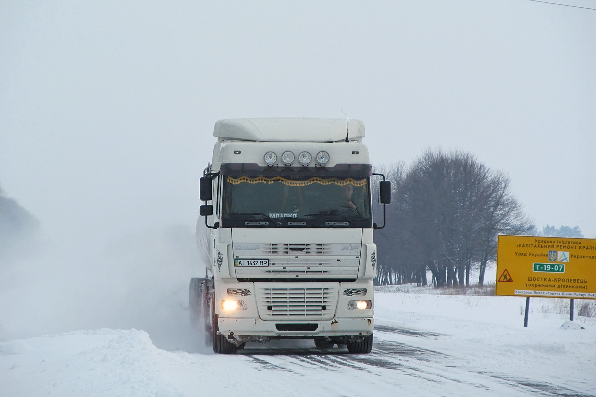 Киевская область, № АІ 1632 ВР — DAF XF95 FT