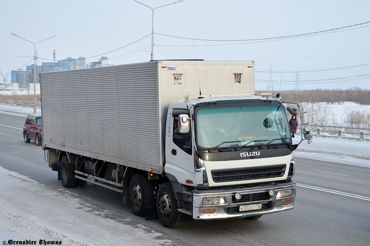 Саха (Якутия), № Е 502 ЕТ 14 — Isuzu Giga (общая модель)