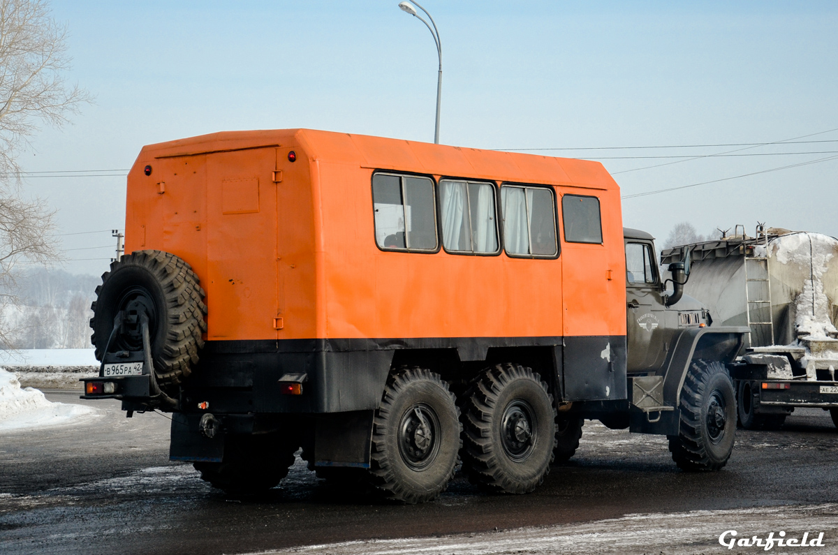 Кемеровская область, № В 965 РА 42 — Урал-43203