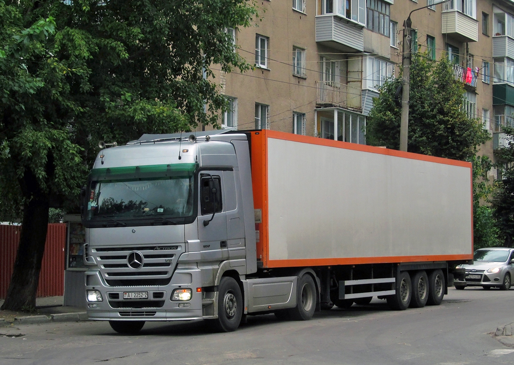 Витебская область, № АІ 2252-2 — Mercedes-Benz Actros ('2003) 1850