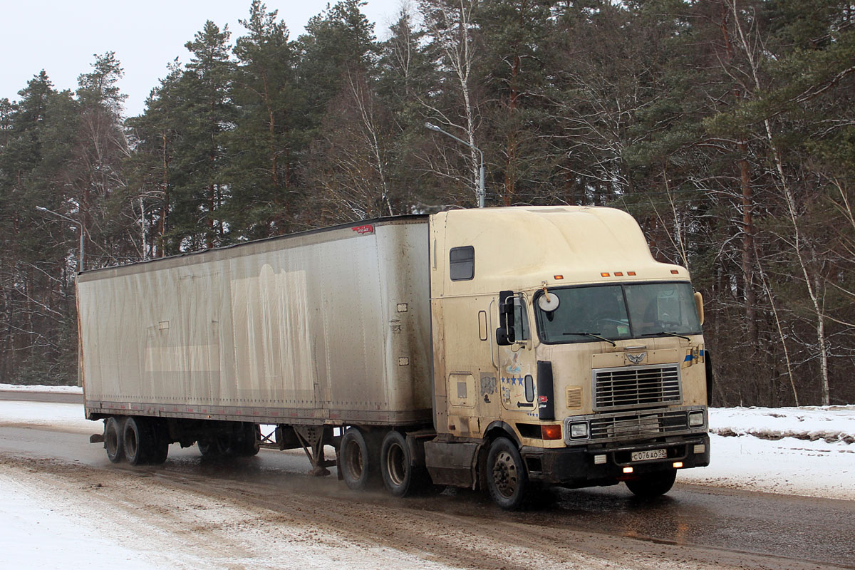 Нижегородская область, № С 076 АО 52 — International 9800